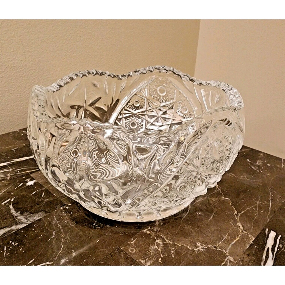 L E Smith 7 " Pressed Glass Ruffled Edge Serving Bowl